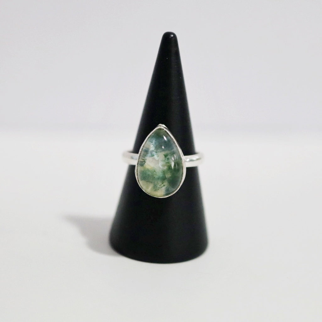 Moss Agate Teardrop and Sterling Silver Gemstone Ring / Size 6 / Ready to ship