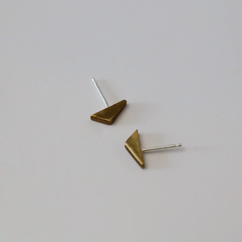 Geometric brass studs