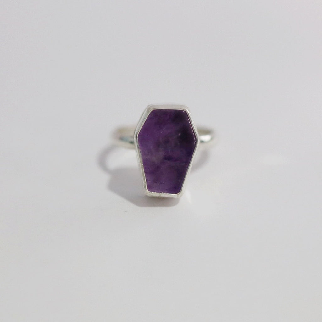Gemstone Coffin Ring in Amethyst and Sterling Silver / size 7.5 READY TO SHIP