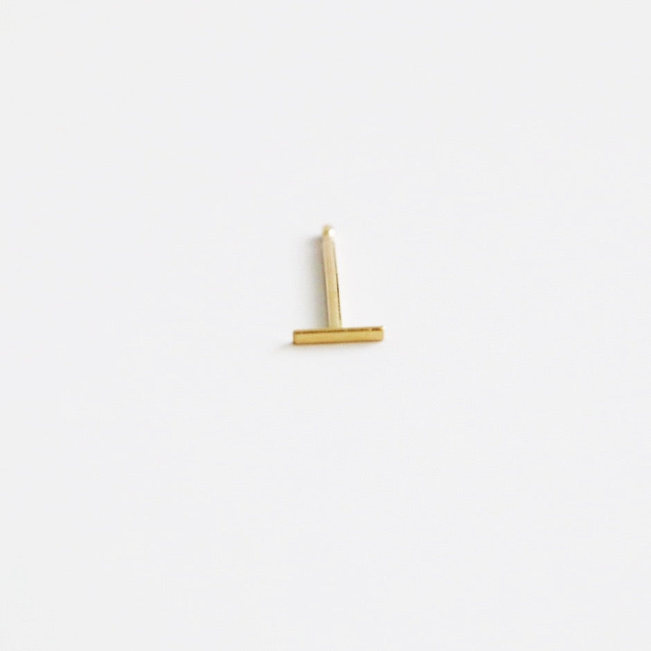 T-Pin Bar Stud Earring in 14 Karat Yellow Gold / SINGLE EARRING / ready to ship