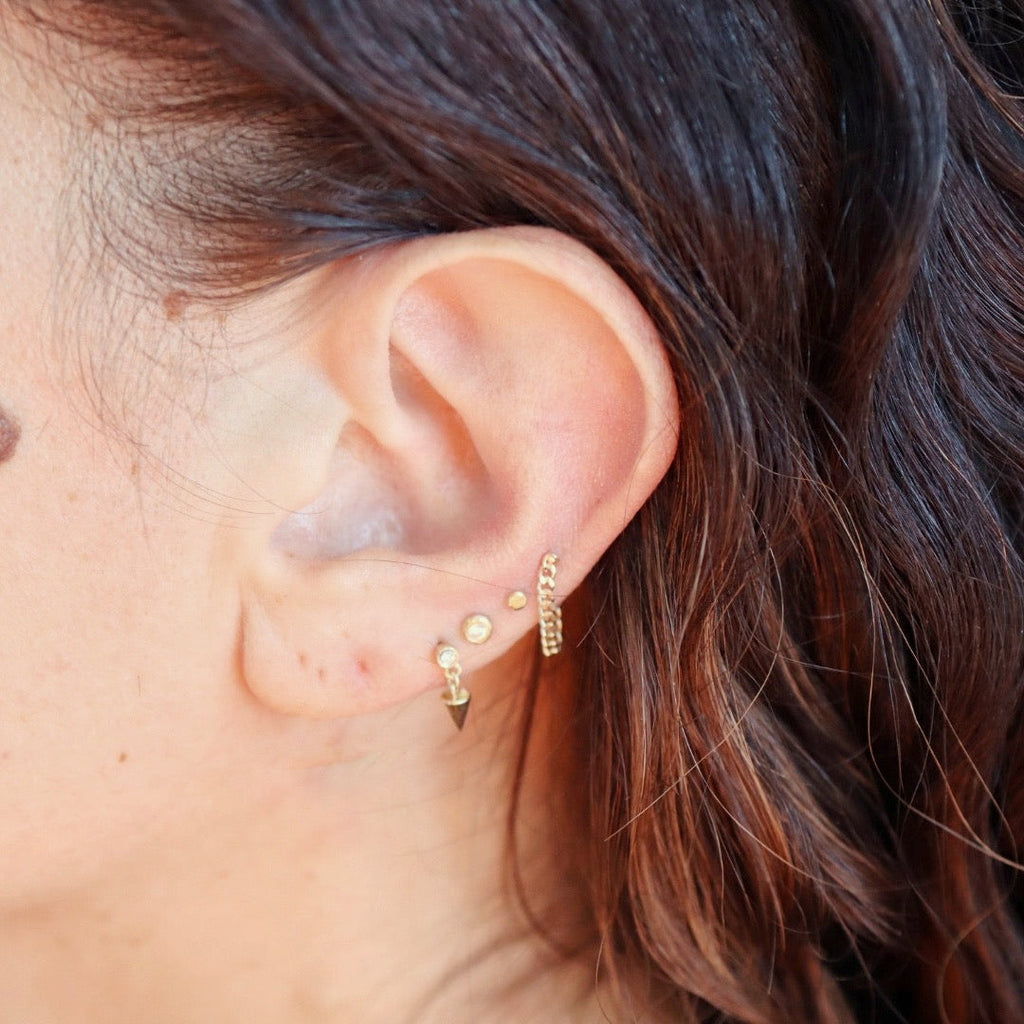 Dainty Curb Chain Drop Earrings in Gold Fill / Ready to Ship