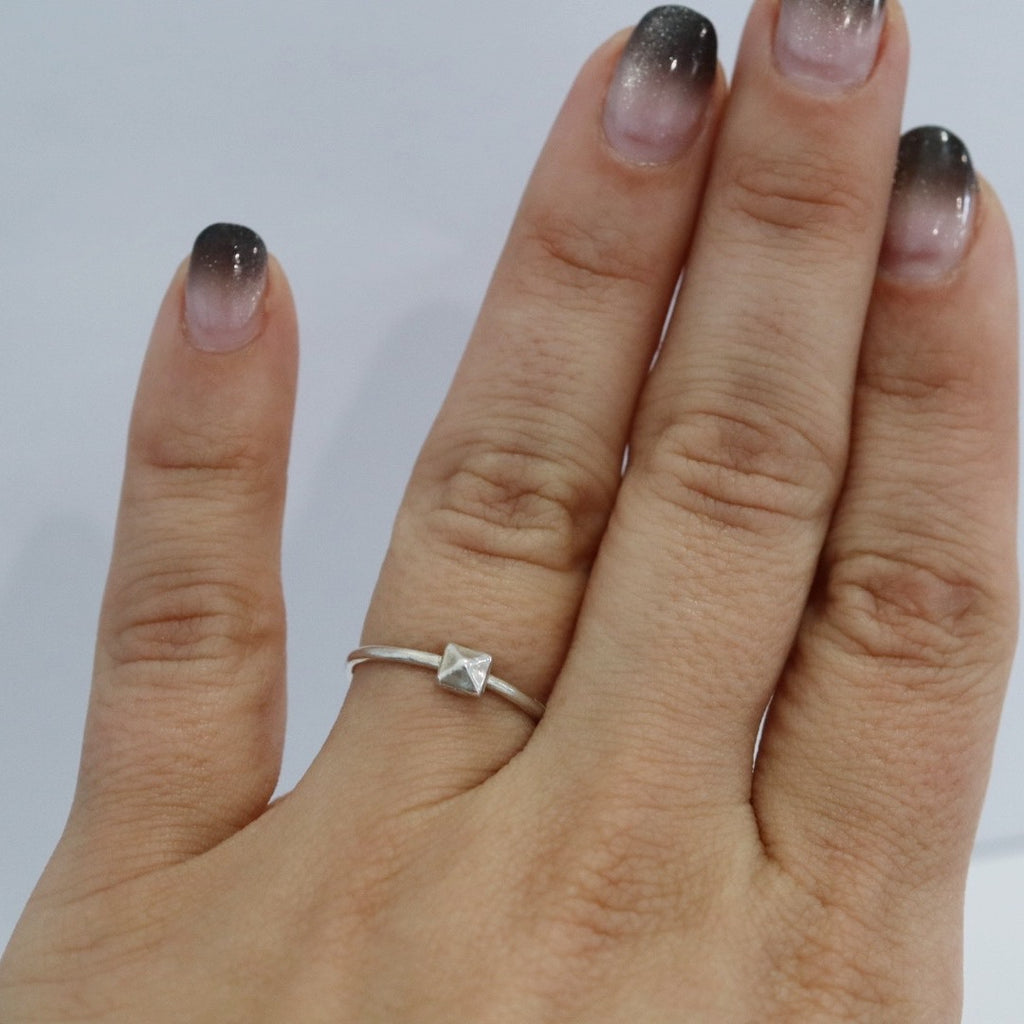 Dainty Spike Ring in Sterling Silver / Ready to Ship Size 6.5