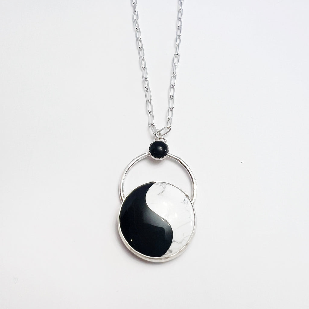 chunky yin yang gemstone necklace