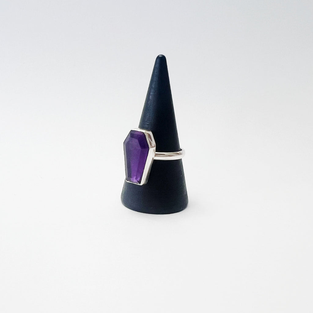 amethyst coffin ring in sterling silver